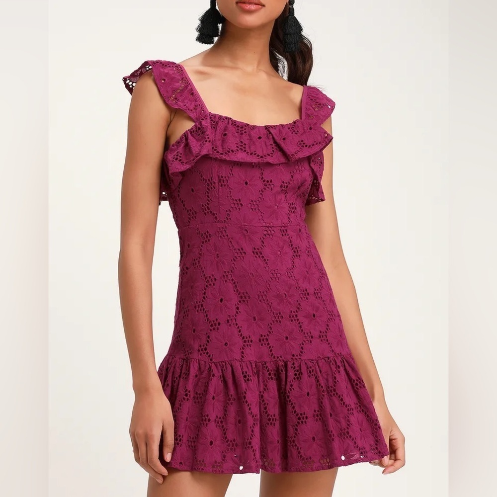 Lulu’s Biscay Ruffled Eyelet Lace Mini Dress Purple Cocktail Formal Womens S